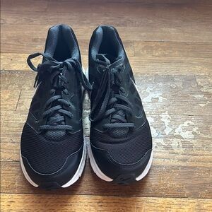 Nike Black and White Athletic Shoes with Mesh Upper